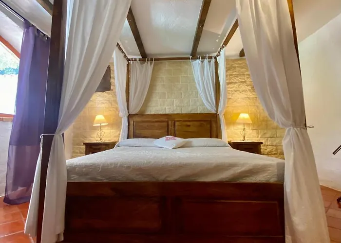 Vign'alva Oda ve Kahvaltı 4*